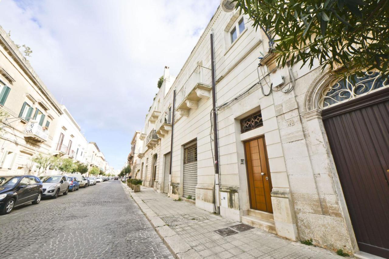 Appartamento Ambra Con Balcone By Wonderful Italy 奥斯图尼 外观 照片