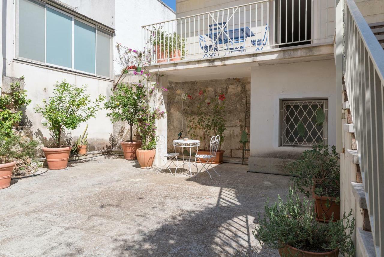 Appartamento Ambra Con Balcone By Wonderful Italy 奥斯图尼 外观 照片